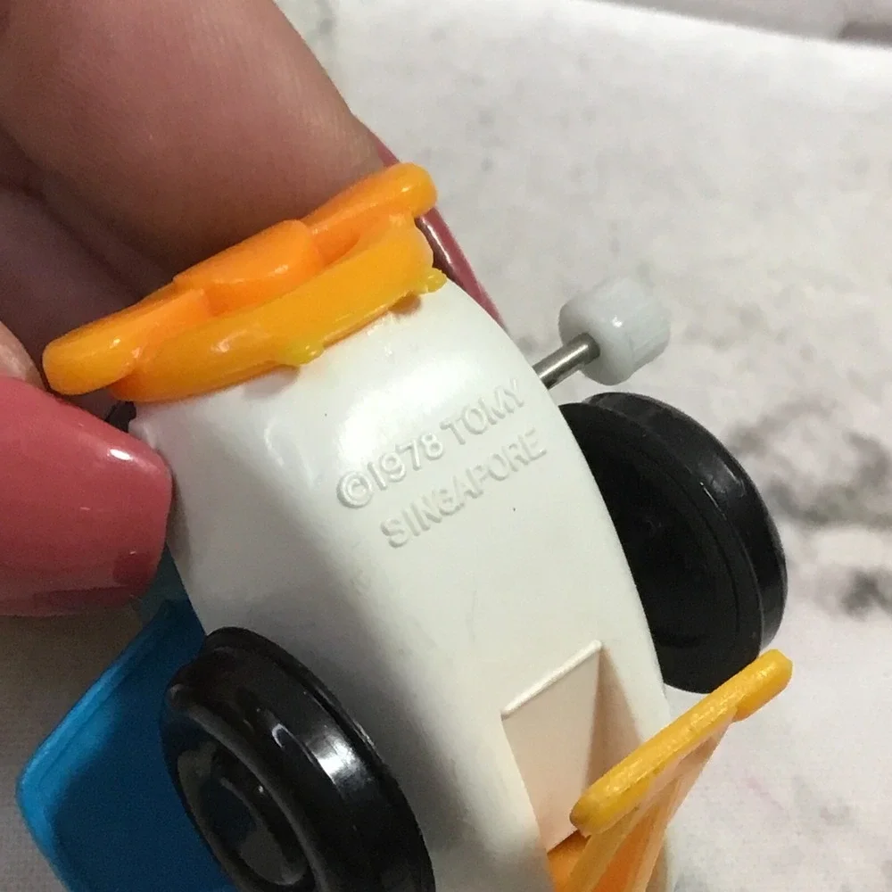 Vintage 1978 Flip Flopper Plane Airplane Wind-Up Toy‎ Tomy Singapore